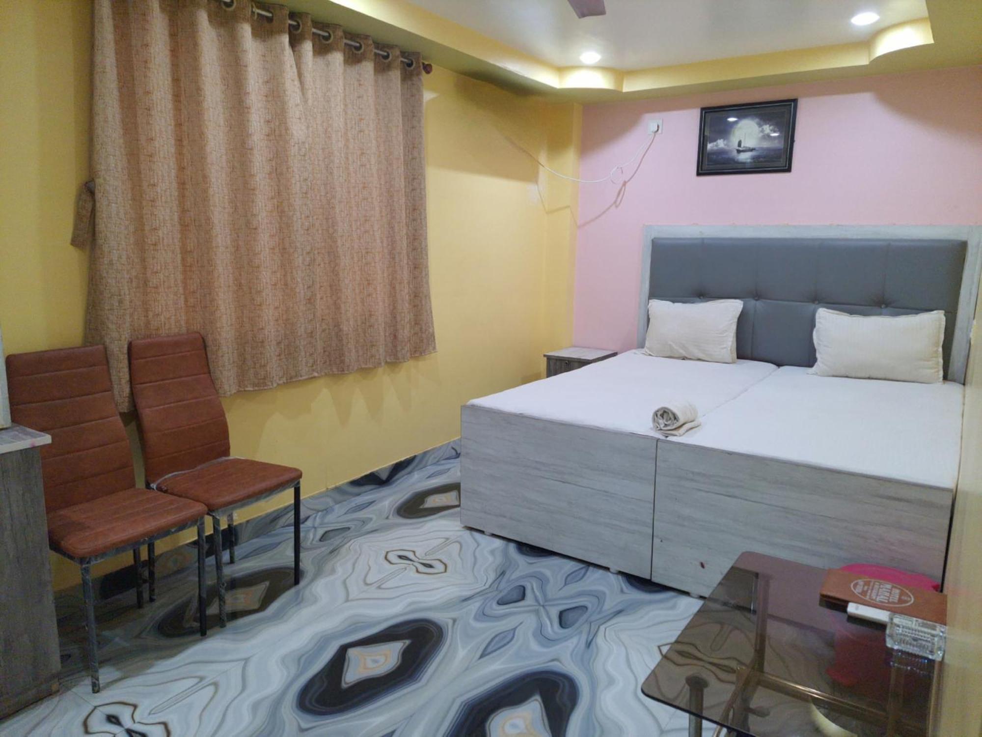 Hotel Mahal & Restaurant Kalyani 外观 照片
